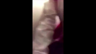 周末早上，晒衣服的好多，忘我露出的老婆