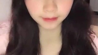 认知能力大叔酒吧门口街上捡尸，醉酒学生妹被拉去家里迷奸