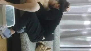 双宝斗恶魔女闺蜜给我发自慰视频