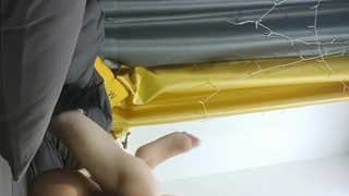正面输出，牛仔裤女神